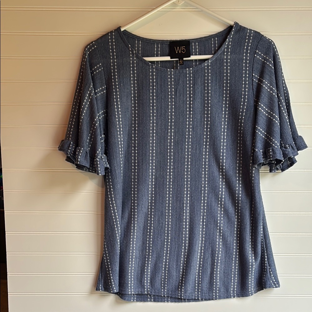 W5 Women's Blue and White Striped Blouse
